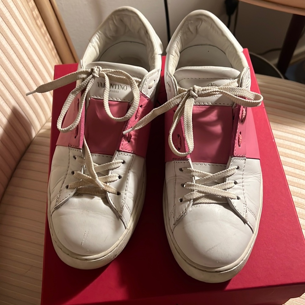 Valentino Sneakers